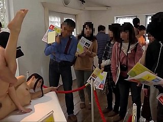 Puta japonesa Adolescentes En The grippe Muestra de Arte