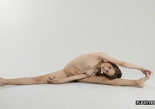 Abel Rugolmaskina Brunette Naked Gymnaste